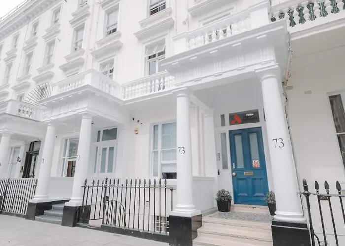 Astor Victoria Hostel London